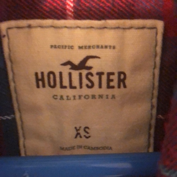 Button up flannel - Picture 3 of 4